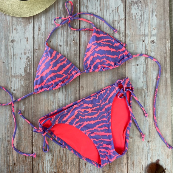 VS Neon Zebra Bikini Set - Picture 5 of 8